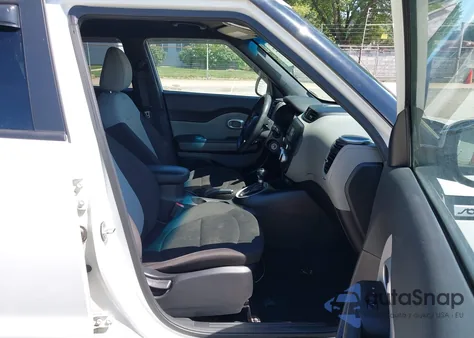 2016 Kia Soul from USA, damaged, VIN KNDJN2A29G7315351